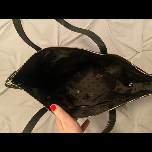 Black Kitt Kate Spade tote USED - Picture 3 of 4